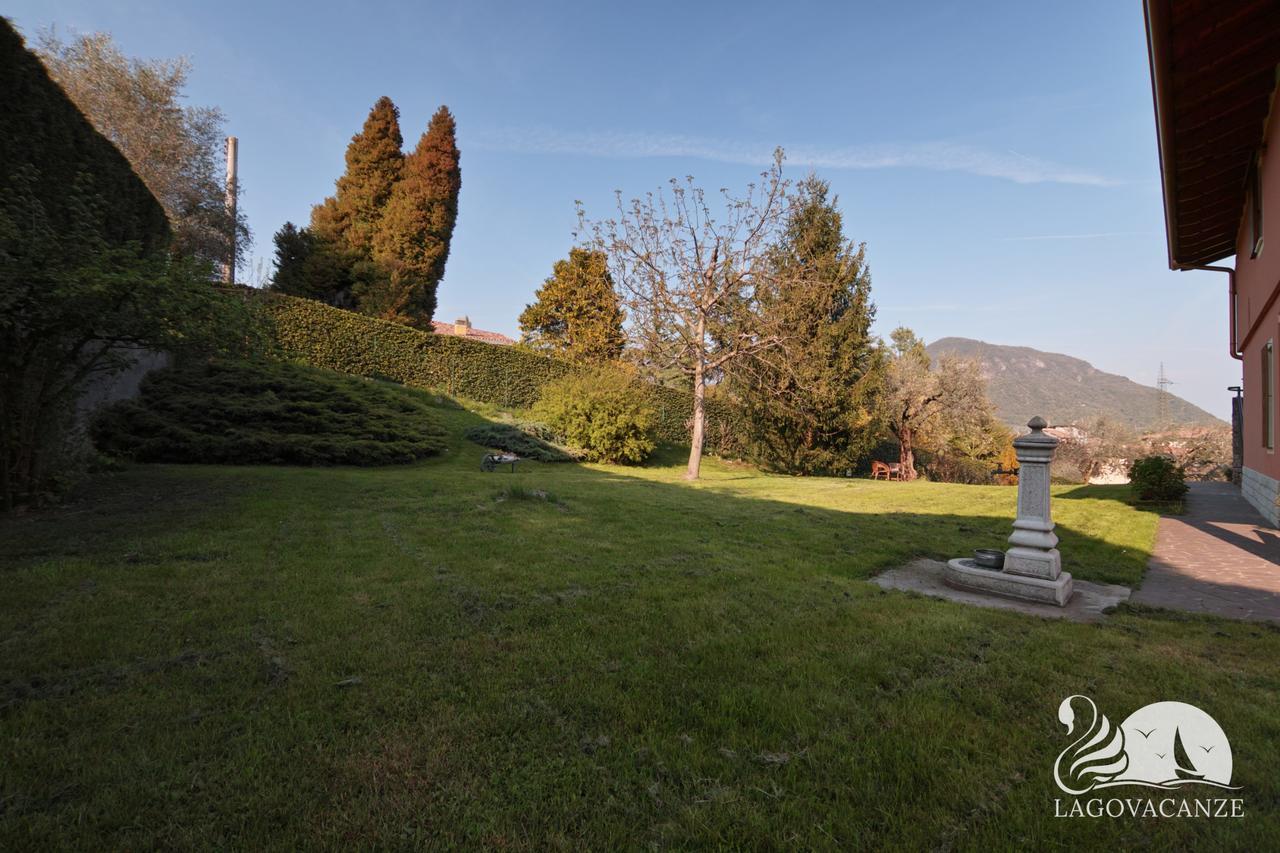Appartamento Il Moresine Roe Exterior photo